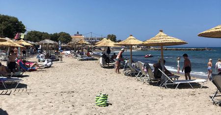Wakacje za granicą 2020. "Kreta świeci pustkami przez COVID-19"
