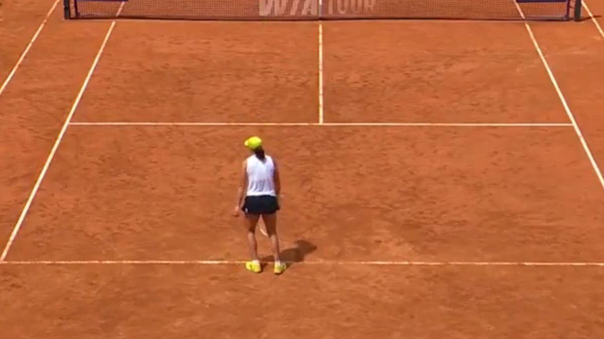 Twitter / WTA / Iga Świątek w meczu z Danielle Collins