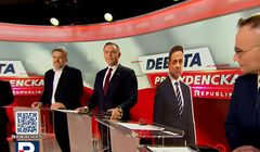 Debata w Republice z tekturową podobizną Trzaskowskiego