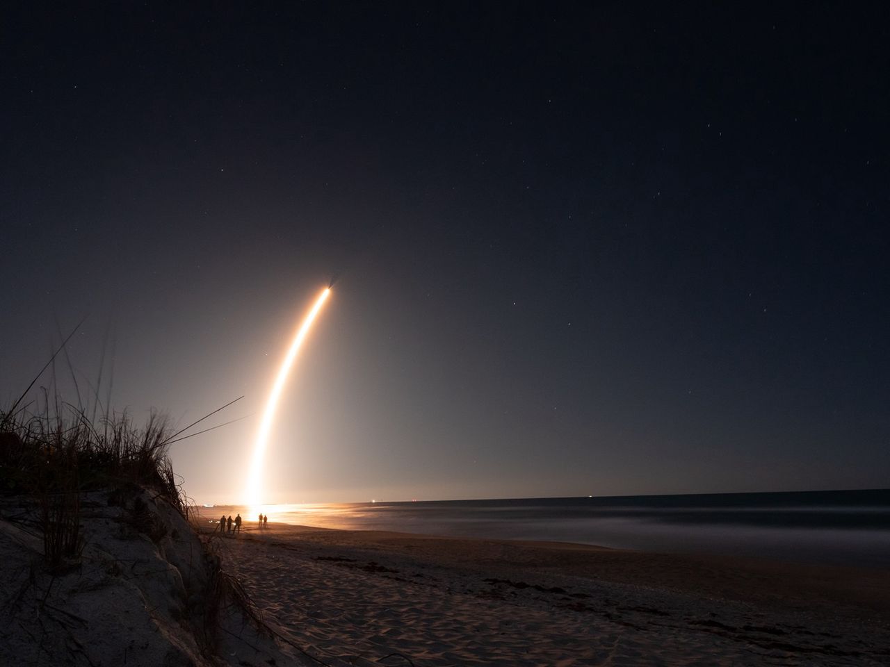 Elon Musk i SpaceX: start misji Starlink 7. 60 satelitów trafiło na orbitę [WIDEO]
