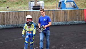 Żużel. Dwóch jego podopiecznych zdobyło medale IMP. Trener Stali mówi, co jest ciążącego w takiej sytuacji