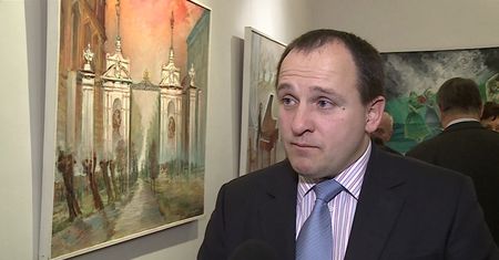 Były szef KNF ma zgodę Komisji na objęcie stanowiska prezesa dużego banku