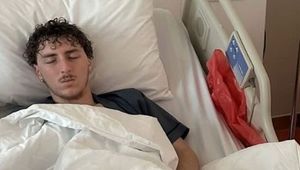 Walczy o życie w szpitalu. "Tajemnicza choroba"