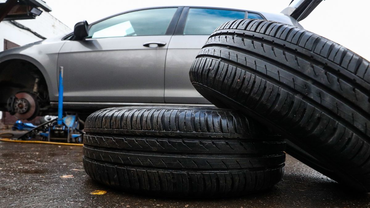 Kupując opony samodzielnie, można trochę pokombinować i zaoszczędzić.