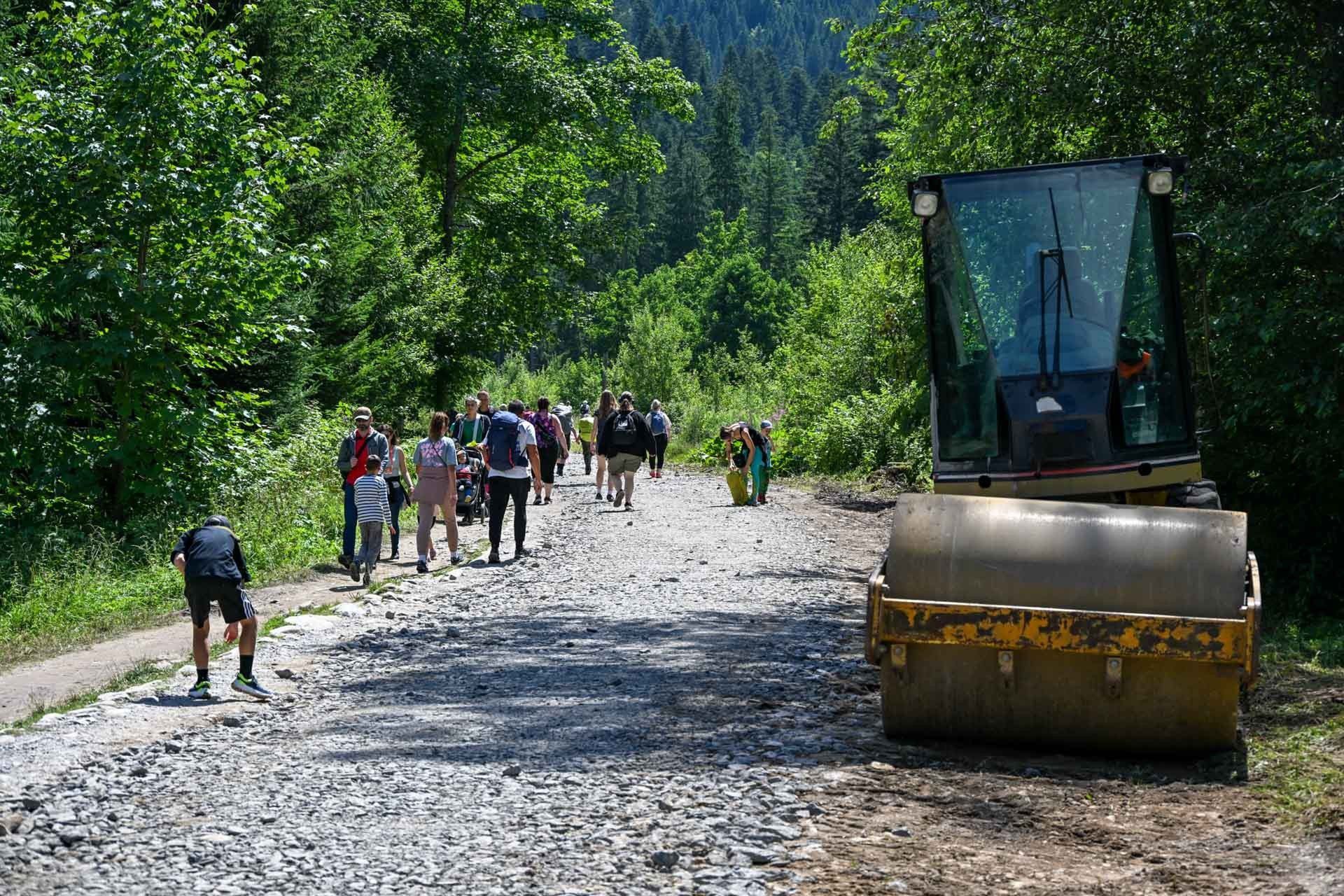Prace ziemne w Dolinie Kościeliskiej