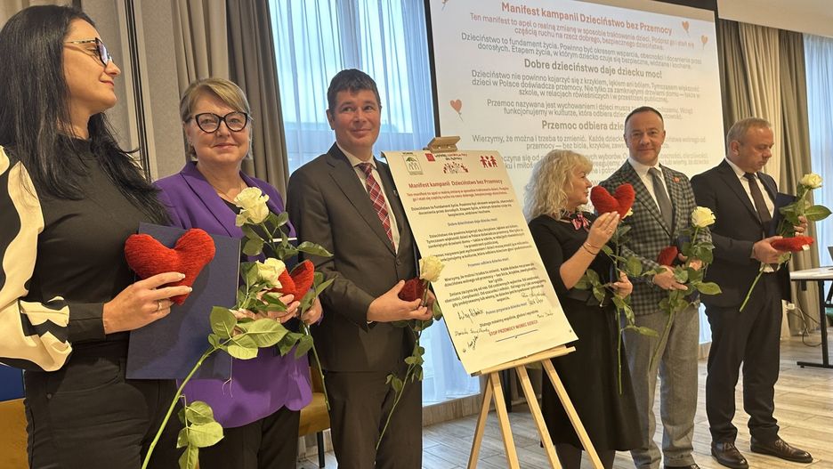 Konferencja w Grudziądzu w ramach kampanii &#34;Dzieciństwo bez przemocy&#34;