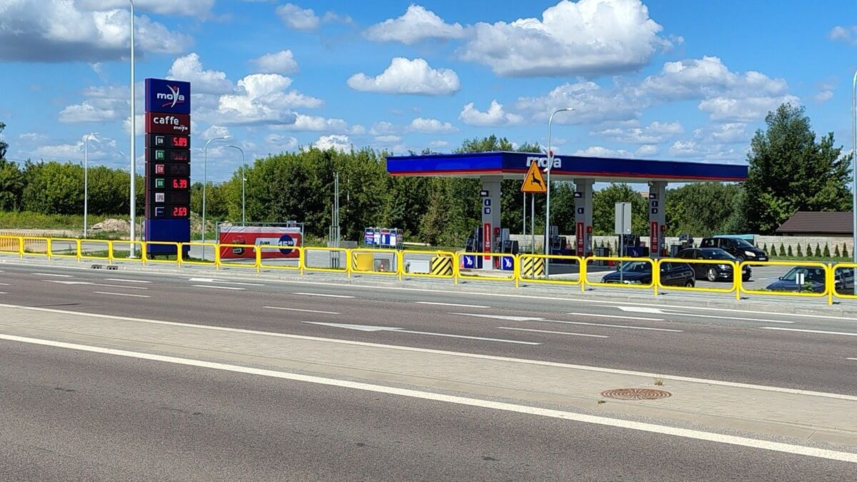 Stacja paliw MOYA w Turce koło Lublina