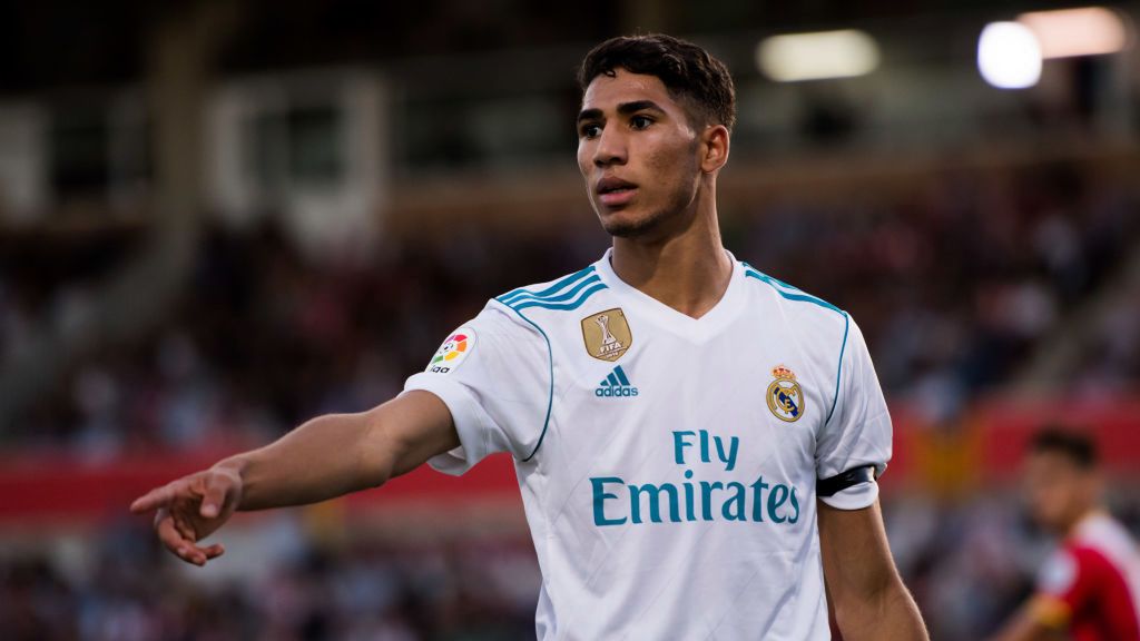 Getty Images / Alex Caparros / Na zdjęciu: Achraf Hakimi w barwach Realu Madryt