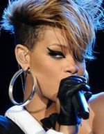 Rihanna ogląda "Family Guya"
