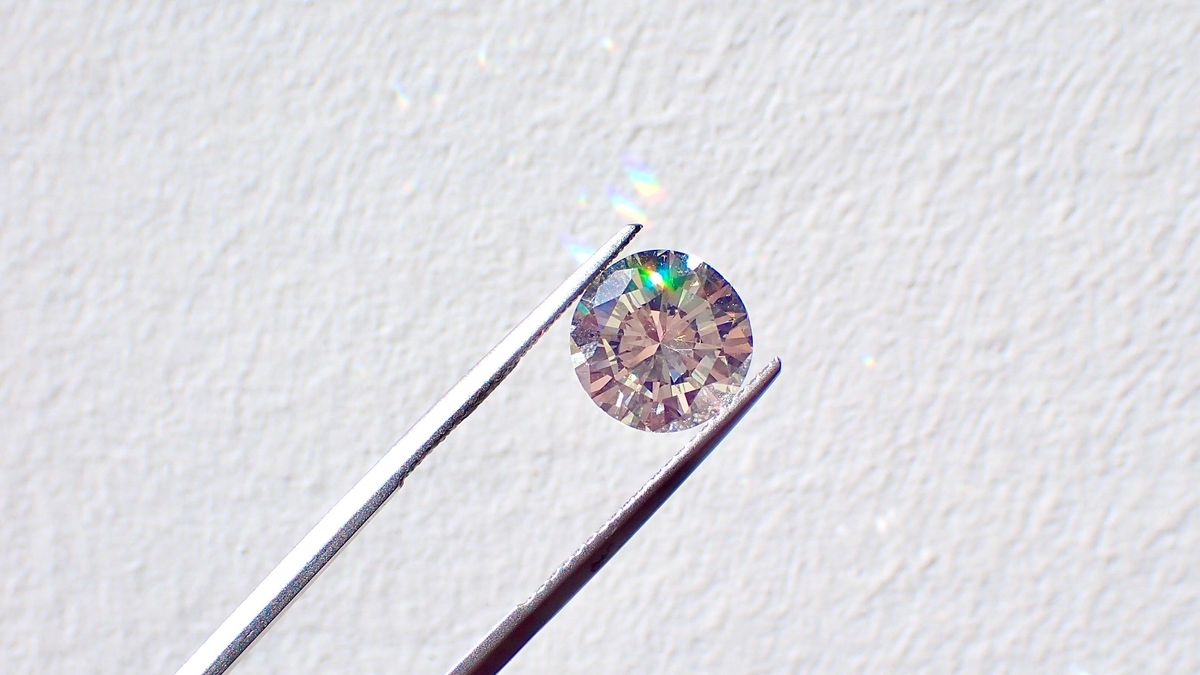  Diamenty inwestycyjne są szlifowane i charakteryzują się najwyższą jakością. 