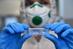 Jak często powinna testować się osoba niezaszczepiona?