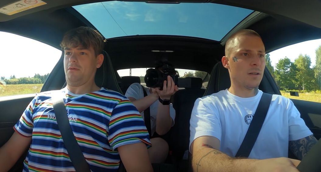 Tromba z Ekipy Friza testuje auto 
