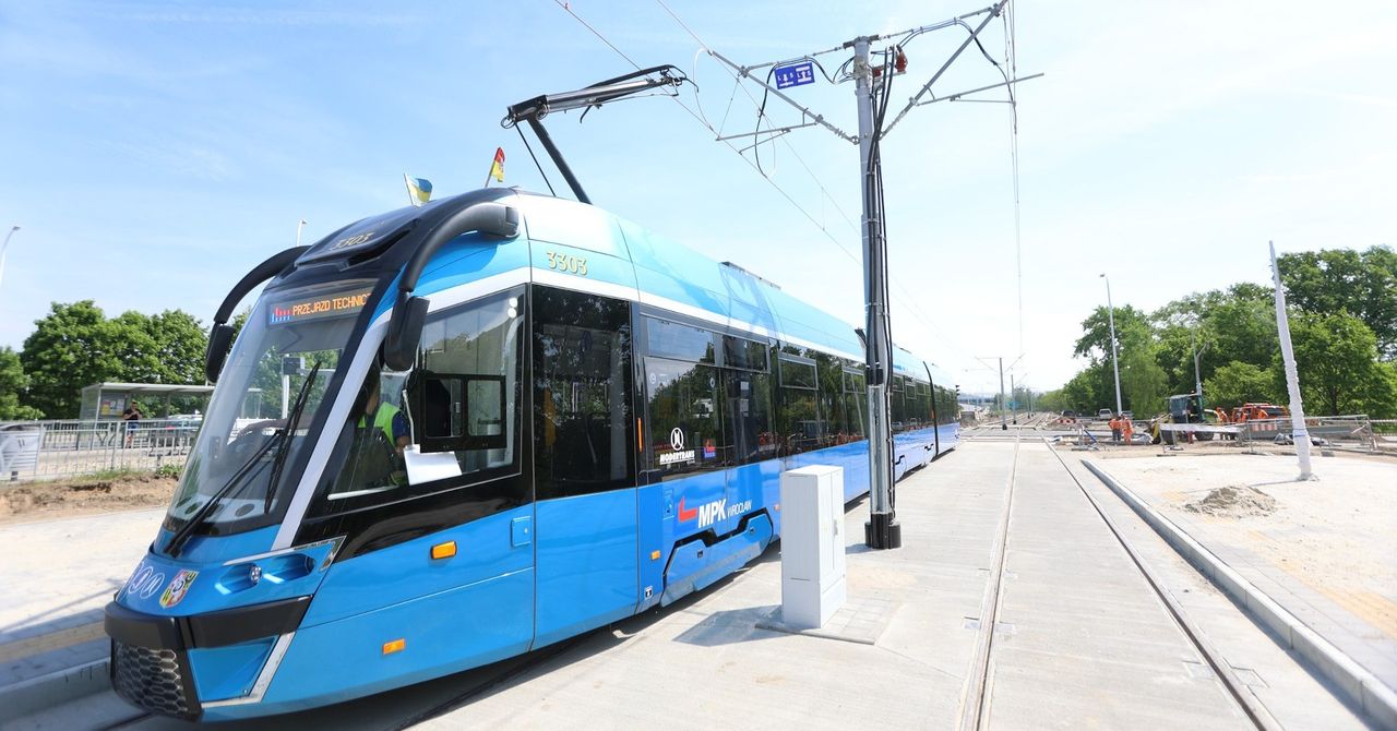 Tramwaj na Psie Pole z kolejnym opóźnieniem i bez ostatecznego wariantu. Wrocławski ratusz zrobił konsultacje, z których nic nie wynikło