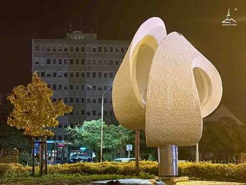 Zielona Góra: Po ponad 20 latach rzeźba "Nieskończoność" znowu stoi w mieście