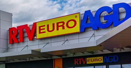Przyda się do pielęgnacji trawnika. Teraz 3300 zł taniej w RTV Euro AGD