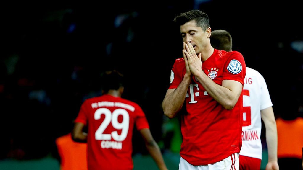 Zdjęcie okładkowe artykułu: Getty Images / Abdulhamid Hosbas/Anadolu Agency / Na zdjęciu: Robert Lewandowski