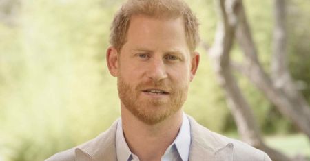 Harry oficjalnie zerwał więź z Wielką Brytanią. W USA zajmuje pałac godny króla