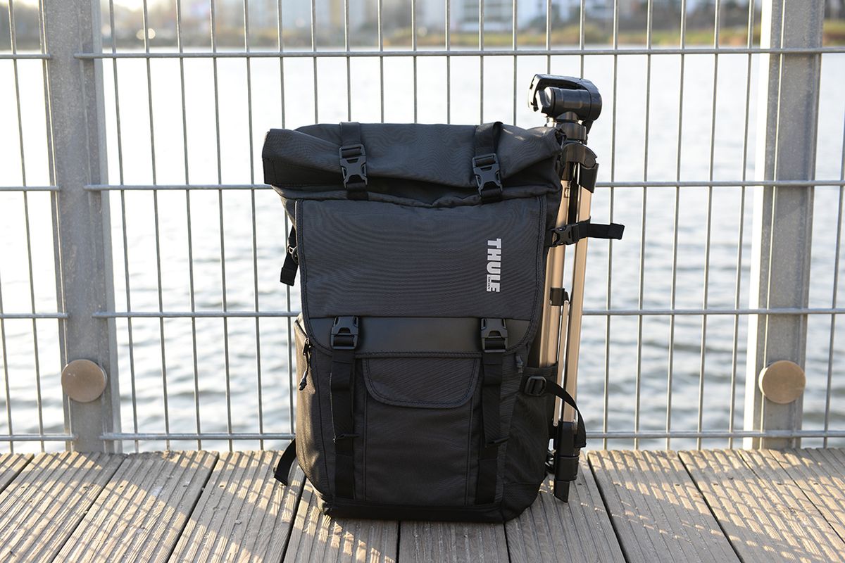 Thule Covert DSLR