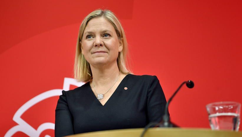 New Swedish Finance Ministerepa09495251 Sweden's minister of finance Magdalena Andersson has been nominated to take over as leader of the Social Democrats when prime minister Stefan Lofven resigns at the congress in November. The nomination was announced  by Elvy Soderstrom from the Nomination Comittee at a press conference in Stockholm, Sweden, 29 September 2021.  EPA/Jessica Gow /TT  SWEDEN OUT Dostawca: PAP/EPA.Jessica Gow /TT