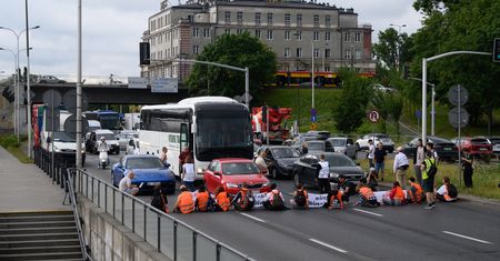 Blokady w dniu rozpoczęcia roku szkolnego. Polacy będą wściekli