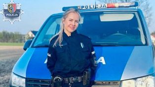 Chocianów: Pijany rowerzysta jechał skrajnie niebezpiecznie. Policjantka zajechała mu drogę i wezwała wsparcie