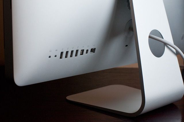 iMac 21,5" 3,06 GHz - test cz.1 3