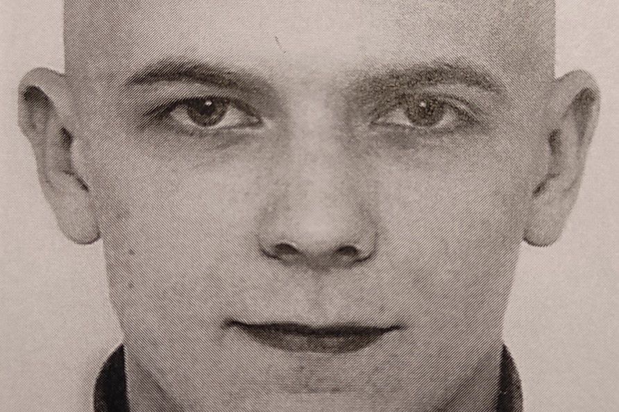 Poszukiwany za zabójstwo na Nowym Świecie Sebastian Włodarczyk był wcześniej sprawcą brutalnego pobicia 