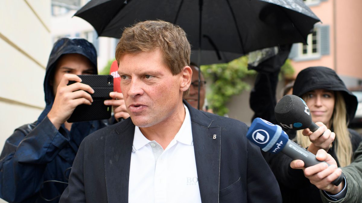 PAP/EPA / Jan Ullrich w drodze na rozprawę sądową