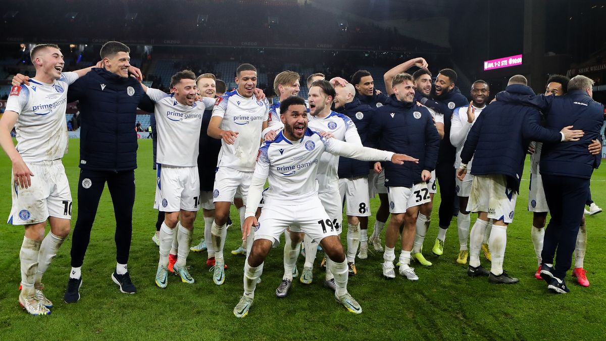 Zdjęcie okładkowe artykułu: Getty Images / James Gill - Danehouse / Na zdjęciu: drużyna Stevenage FC