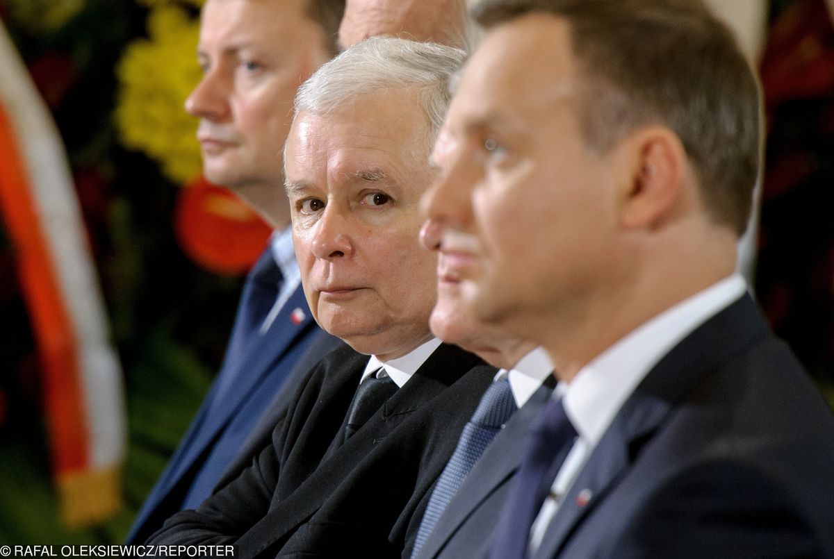 Zapowiedź weta ws. zmian w ordynacji do PE. Kaczyński "obraził się" na Dudę