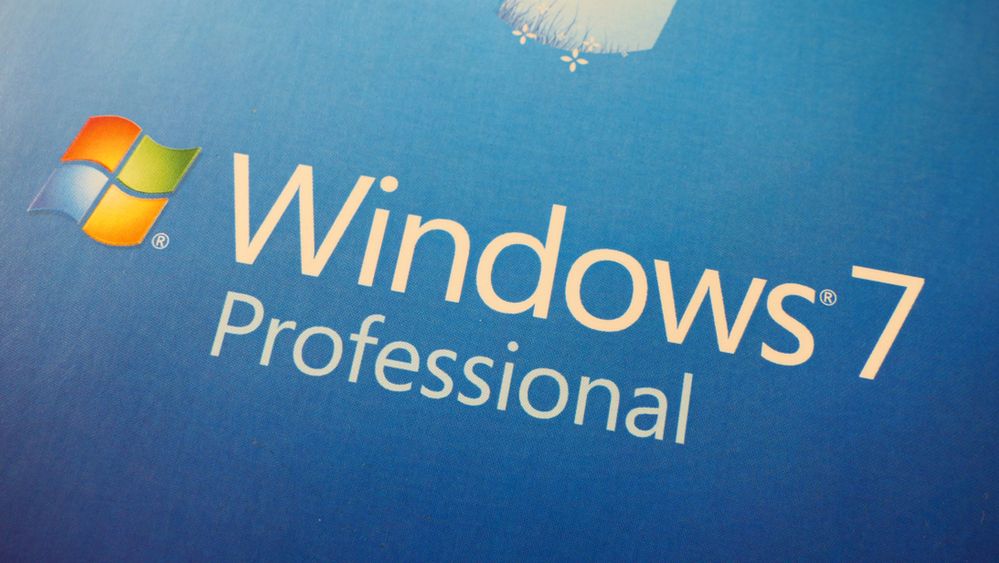Windows 7 dwukrotnie bardziej podatny na atak niż "dziesiątka", straszą "specjaliści"