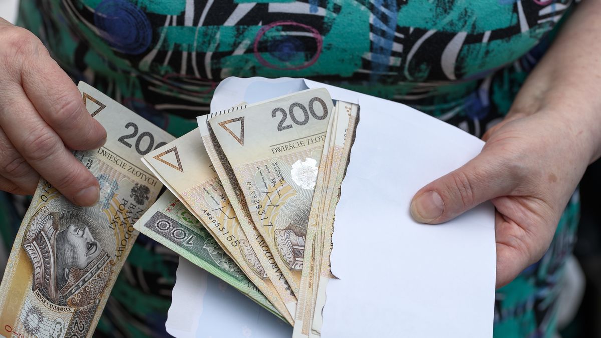 Bank musi zwrócić 19 tys. zł seniorce. Ważny wyrok sądu