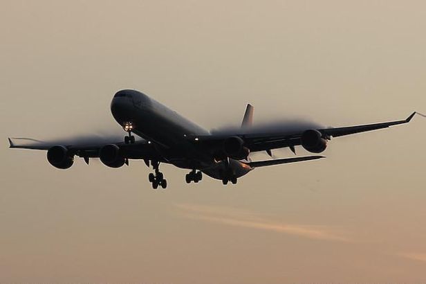 Pożegnanie z Airbusem A340 22