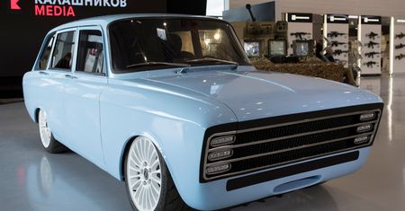 Rosyjski Kałasznikow konkurencją dla Tesli? Oto pierwszy elektryczny samochód