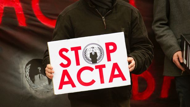 W skrócie: CETA zamiast ACTA, list Einsteina za 3 mln, strony porno kradną zdjęcia 1
