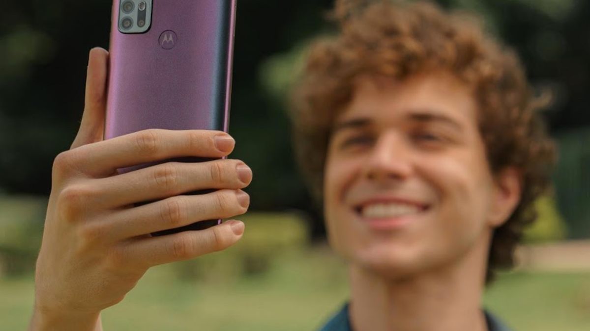 Motorola Moto G10 i G30 już w Polsce. Nowe smartfony za mniej niż 1000 zł 1