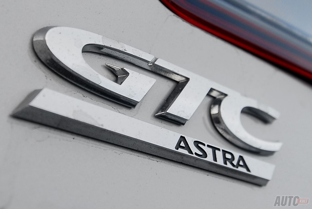 Opel Astra GTC