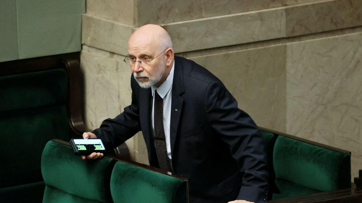 16. posiedzenie Sejmu X kadencji
Fot. Wojciech Olkusnik/East News, Warszawa, 26.07.2024. 16. posiedzenie Sejmu X kadencji.  N/z: przewodniczacy KRRiTV Maciej Swirski.
Wojciech Olkusnik