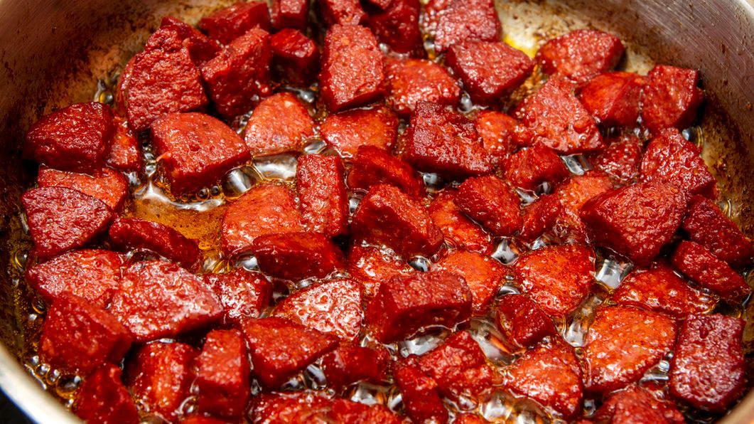 Przetworzonego mięsa powinno być w diecie jak najmniej