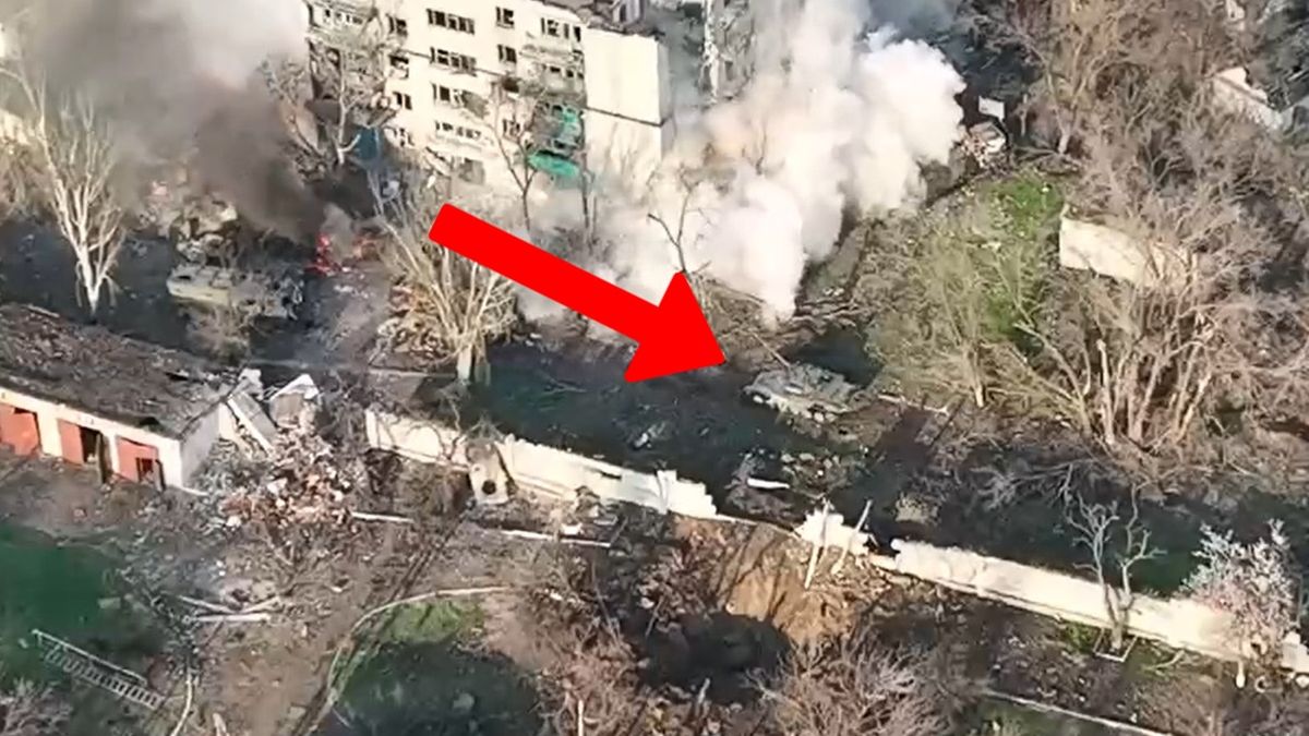 Rosyjskie czołgi strzelają z bliska w budynki mieszkaniowe 