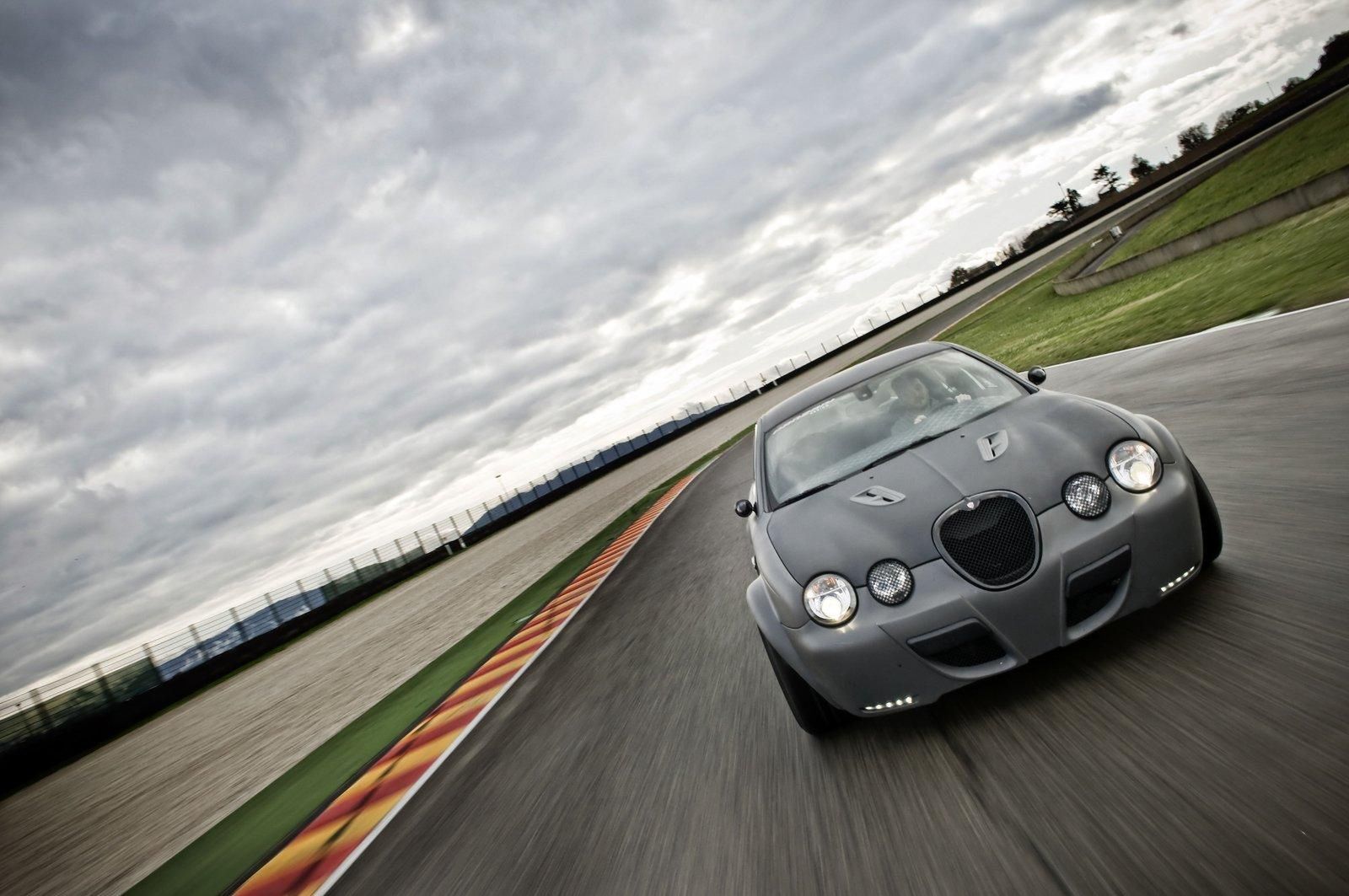 Jaguar S-Type R Panzani Design Vintage GT