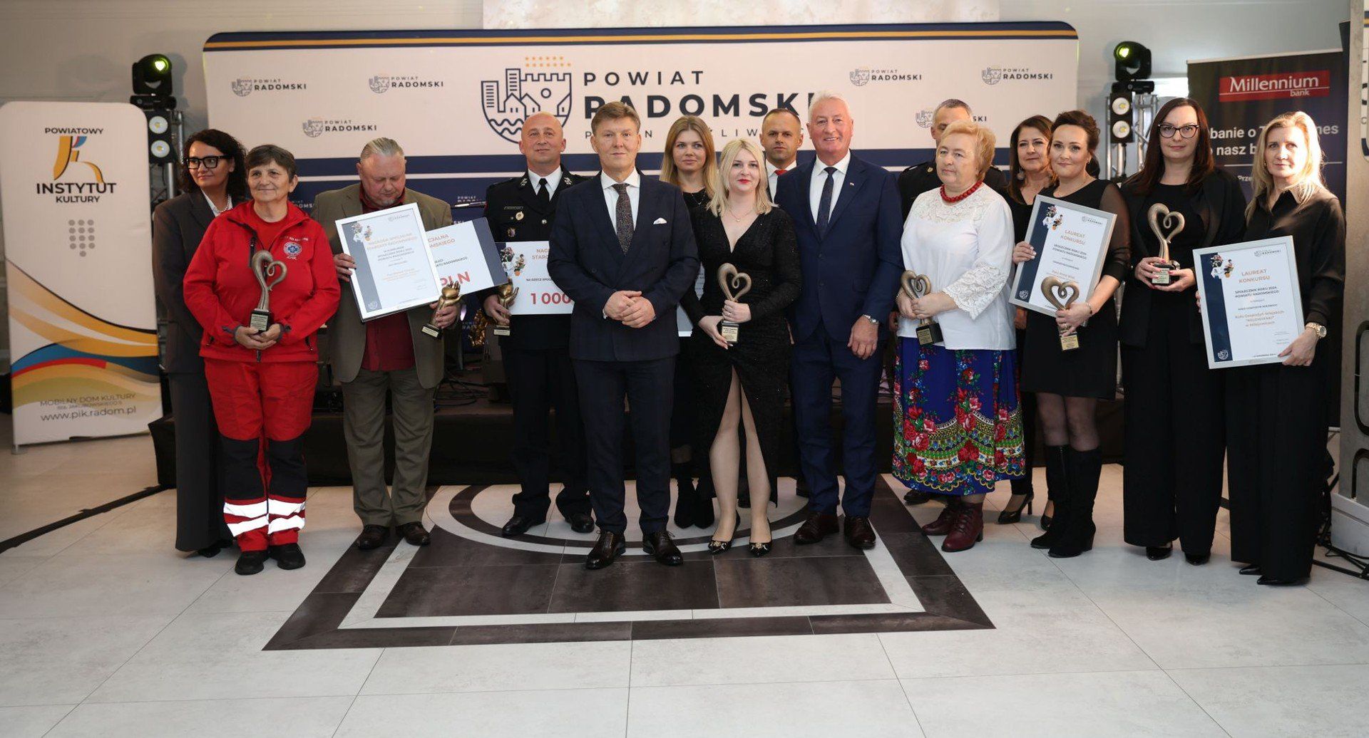 Powiat Radomski zorganizował konkurs Społecznik Roku 2025