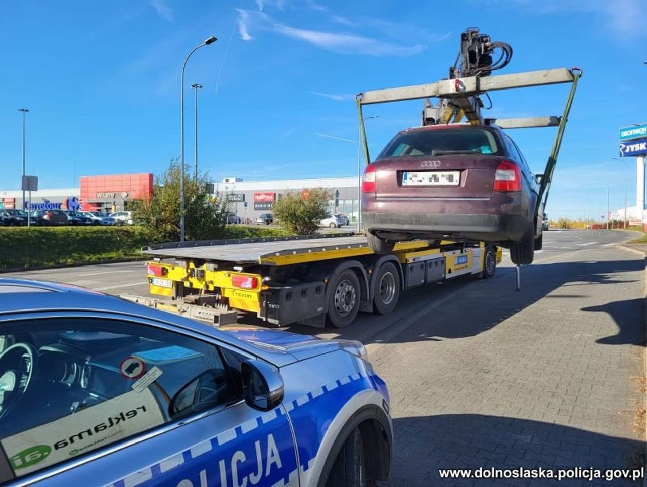 Zgorzelec: Tak zakończyła się przejażdżka 26-latka. Audi na lawetę, a on za kraty