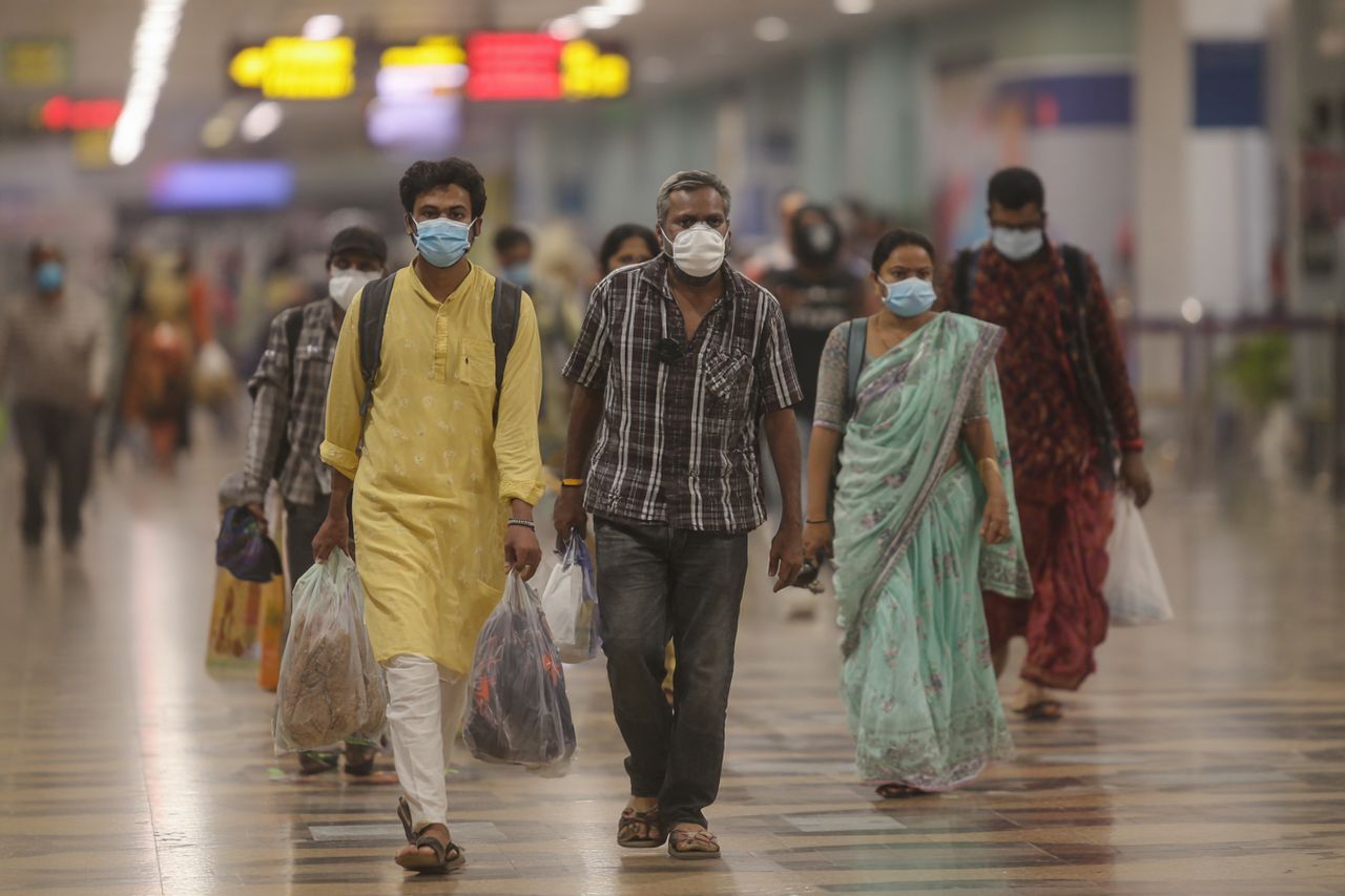 "Śmiertelny Nipah" stawia Azję na nogi. Lotniska włączają tryb alarmowy po ognisku w Indiach