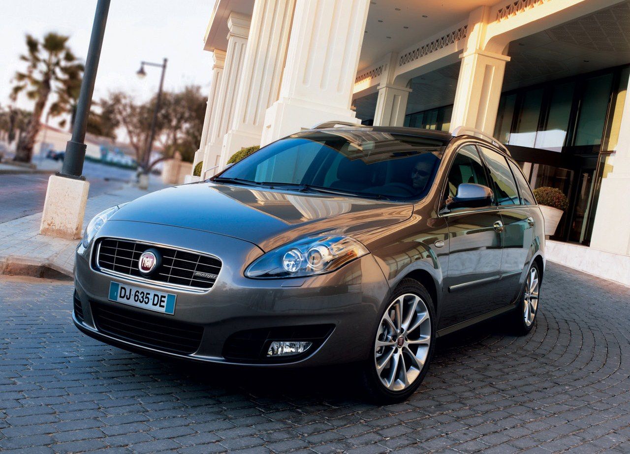 Jak przez lata zmieniał się Fiat? [galeria] 80