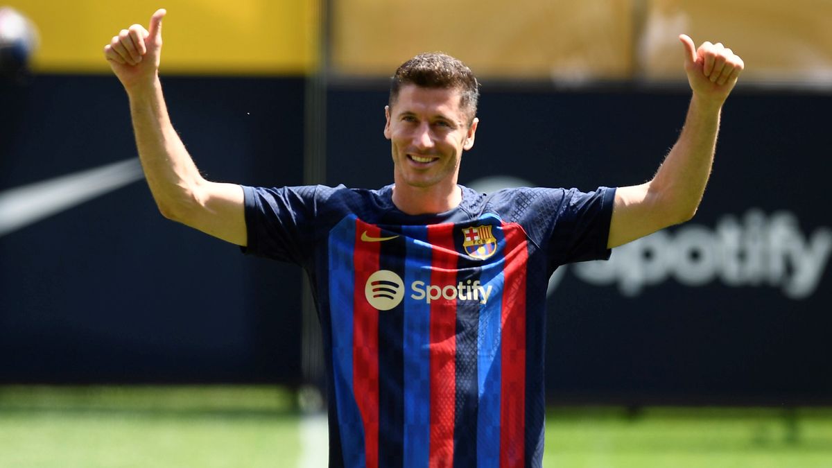 W Barcelonie odbyła się oficjalna prezentacja Roberta Lewandowskiego