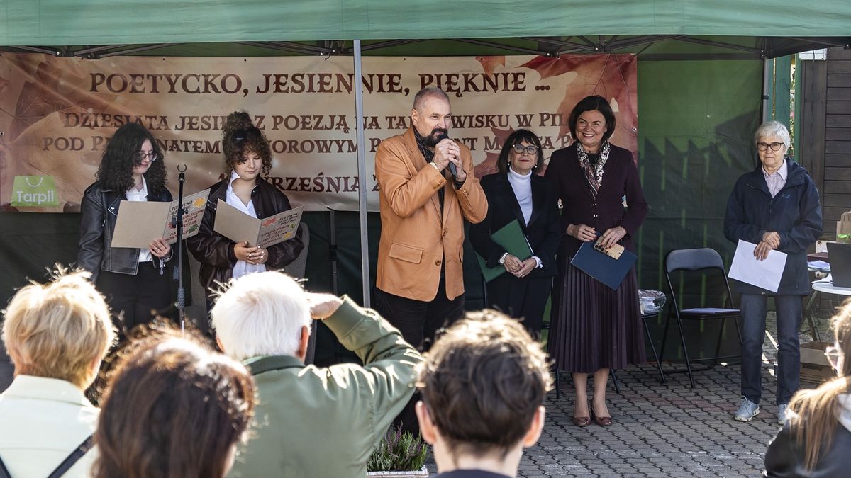 Ruszyła 10. edycja Poetyckiej Jesieni na Targowisku w Pile.