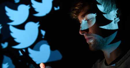 Twitter wprowadza nowy algorytm. Wykryje wpisy obrażające kobiety
