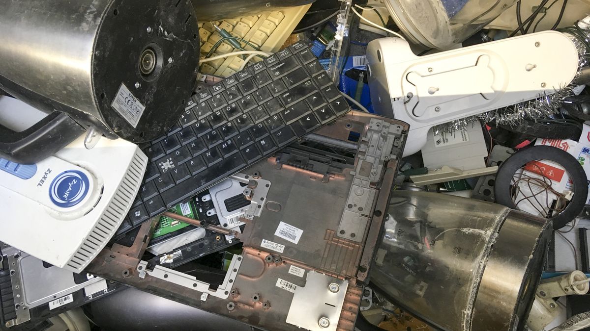 Klej do elektroniki, który rozłączy się na życzenie. Koniec problemu elektrośmieci 1