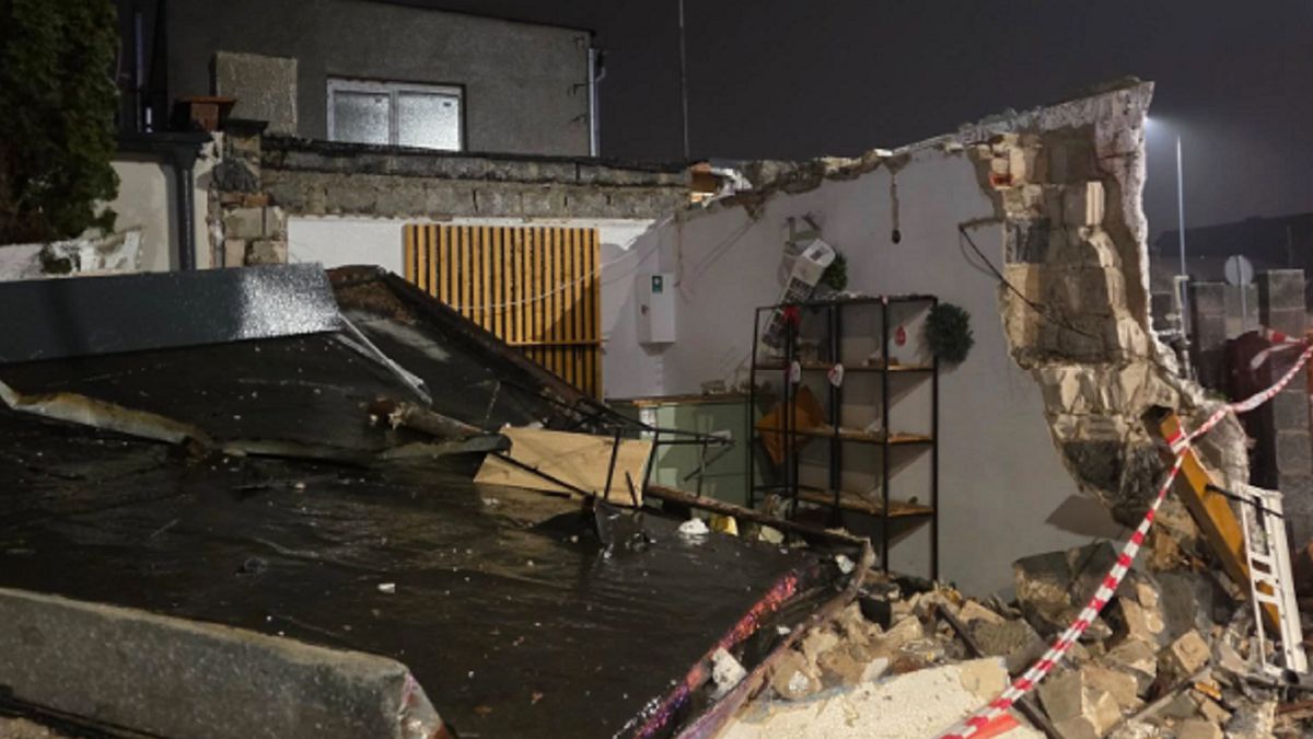 Ciężarówka zmiotła kwiaciarnię. "Serce mi pękło na milion kawałk